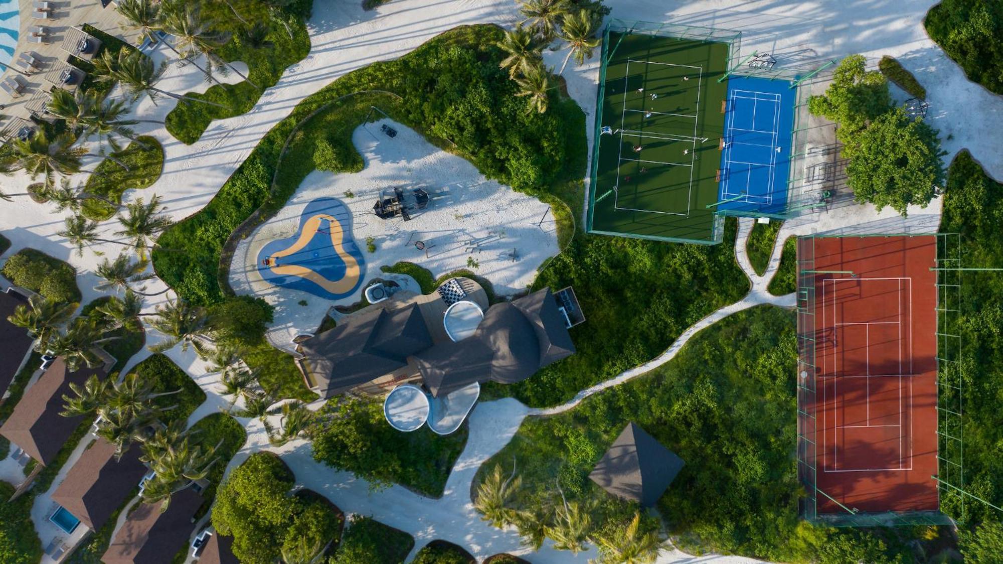 Avani Plus Fares Maldives Resort - 50 Percent Off On Seaplane Transfer For Minimum Stay Of 3 Nights And More For Stays Until 31 October 2025 Kendhoo Exterior photo